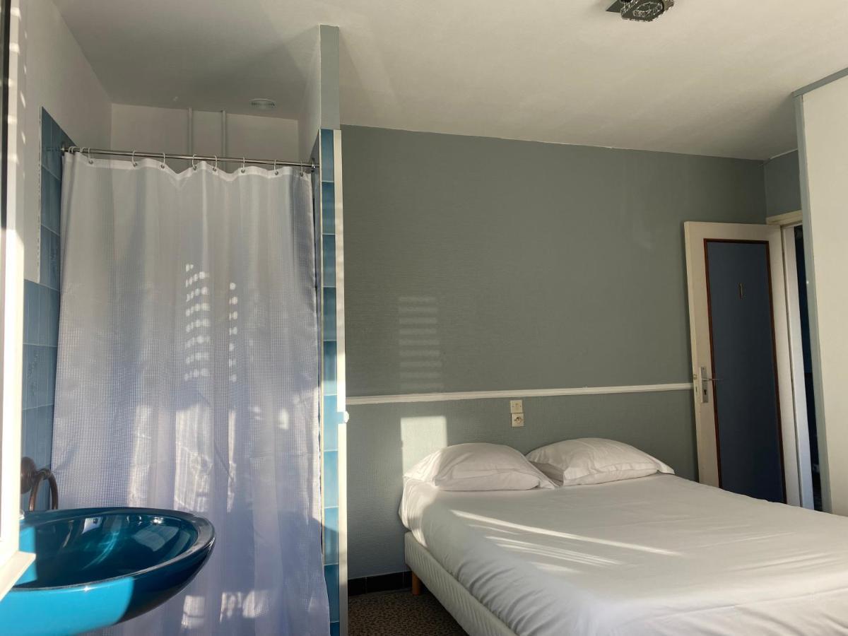 California Hotel Maretz Bagian luar foto